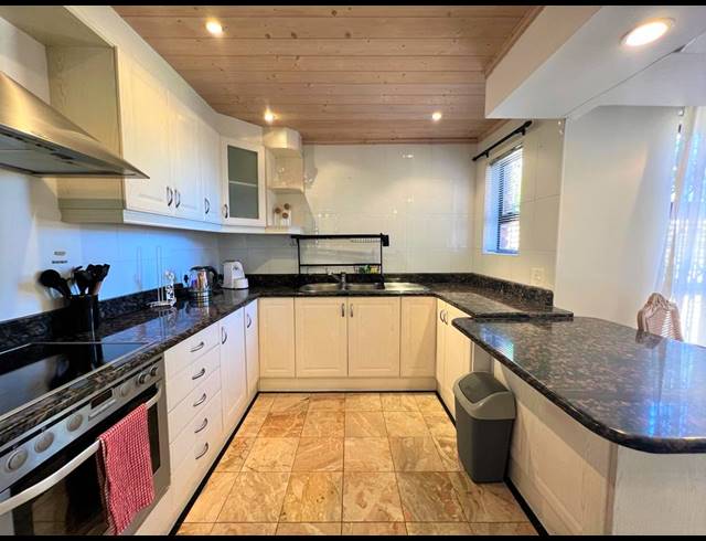 3 BEDROOM HOUSE FOR SALE IN PLATTEKLOOF